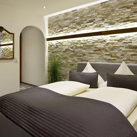 Hotel Haus Gabriel 4*
